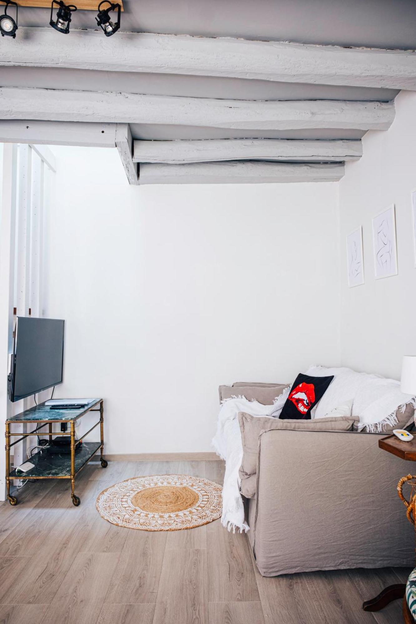 Loveroom Du Perche : Maison Avec Balneo Vakantiehuis *